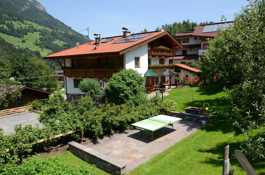 Gaestehaus Troppmair Finkenberg Extérieur photo